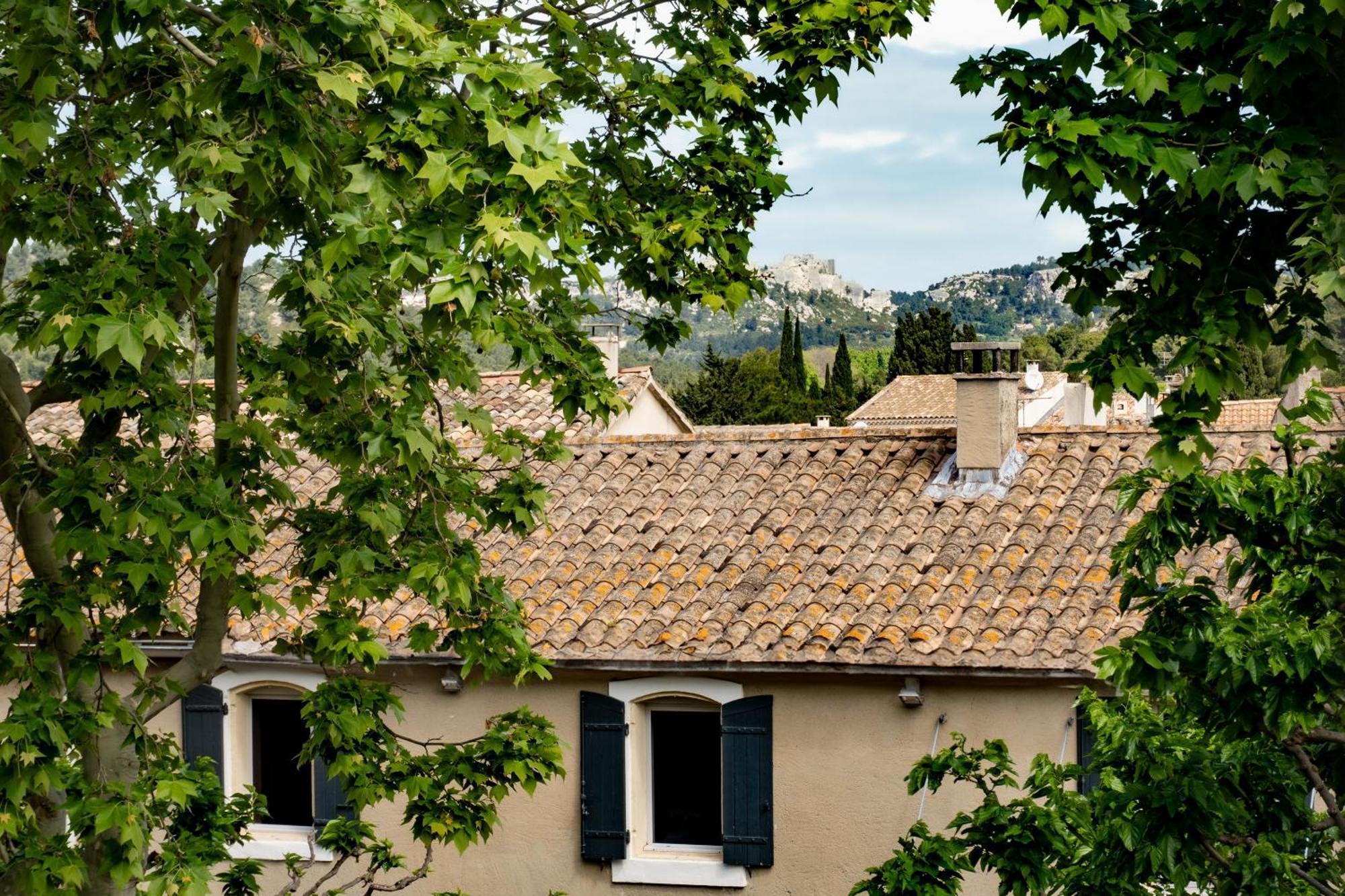 Hotel Les Magnanarelles Maussane les Alpilles Exterior foto